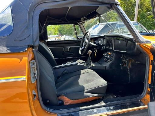 1974 MGB ROADSTER
